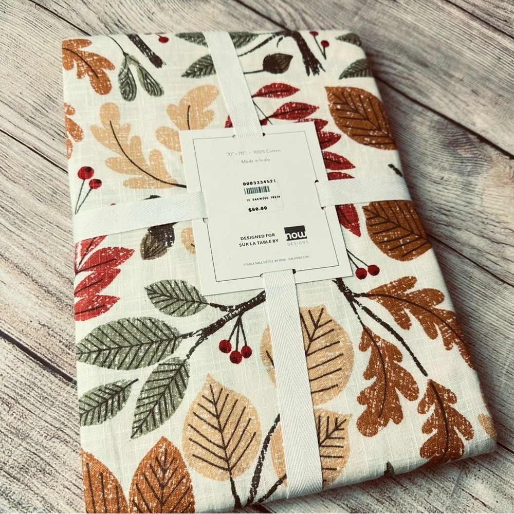 NWT Sur La Table Oakwood Tablecloth 70 x 70